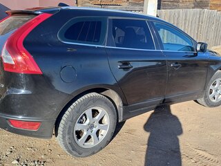 2011 Volvo XC60 I, чёрный, 1300000 рублей, вид 4
