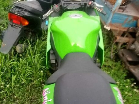 1999 Kawasaki ZX-9R Ninja, зелёный, 400000 рублей, вид 4