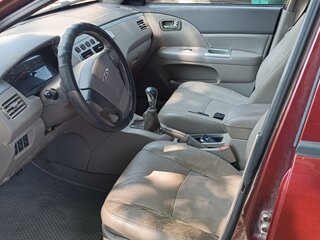 2009 Vortex Estina I, красный, 230000 рублей, вид 5