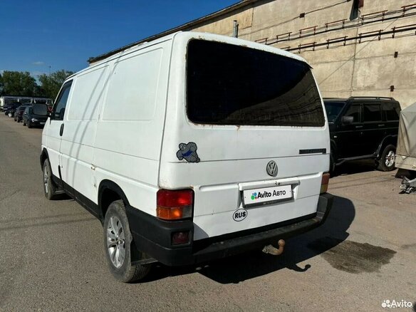 1993 Volkswagen Transporter T4, белый - вид 3