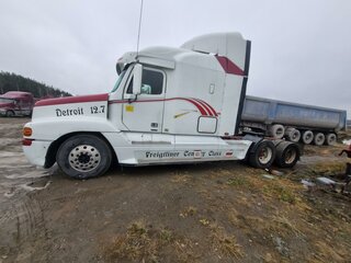 2003 Freightliner Century Class, белый, 2200000 рублей, вид 4