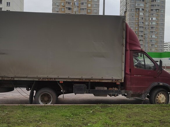 2013 Валдай 8, красный, 999990 рублей