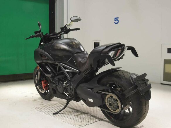 2019 Ducati Diavel, чёрный, 1308123 рублей - вид 5