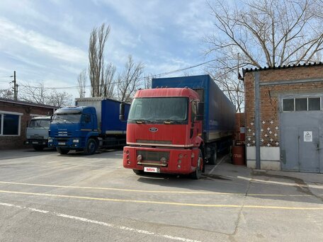 2007 Ford Cargo, красный, 1450000 рублей, вид 1