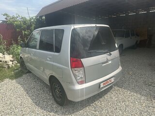 2001 Mitsubishi Dingo I, серебристый, 470000 рублей, вид 3