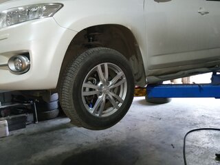 2011 Toyota RAV4 III (XA30) Рестайлинг, белый, 1300000 рублей, вид 5