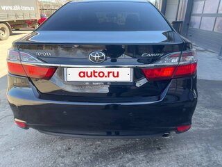 2016 Toyota Camry VII (XV50) Рестайлинг, чёрный, 2380000 рублей, вид 4
