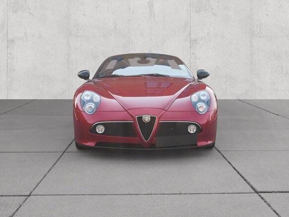 2010 Alfa Romeo 8C Competizione, красный - вид 1
