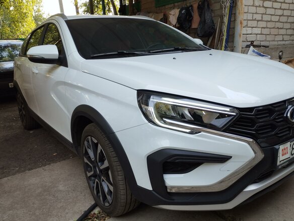 2023 Lada (ВАЗ) Vesta SW Cross I Рестайлинг (NG), белый, 1700000 рублей - вид 4