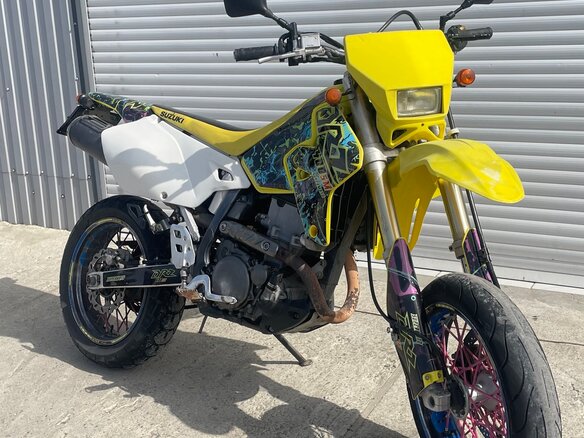 2005 Suzuki DR-Z 400, белый, 350000 рублей - вид 13