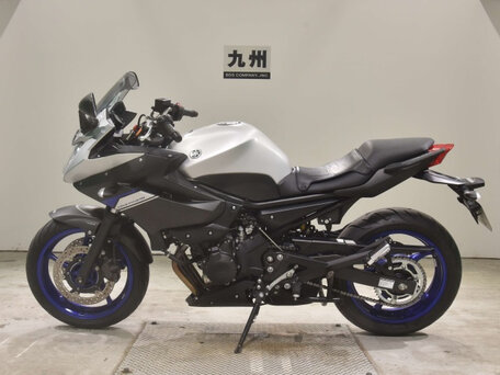 2016 Yamaha XJ6 (FZ6R), серый, 600000 рублей, вид 3