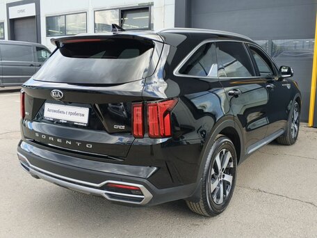 2020 Kia Sorento IV, чёрный, 3180000 рублей, вид 5