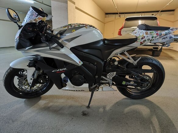 2008 Honda CBR 600RR, белый, 590000 рублей - вид 10