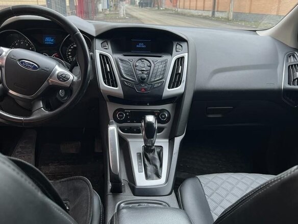 2012 Ford Focus III, чёрный, 1000050 рублей - вид 2