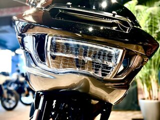 2025 Harley-Davidson CVO Road Glide, серый, 6500000 рублей, вид 4