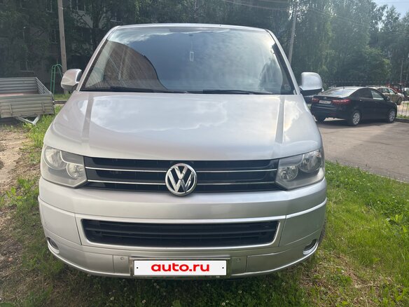 2012 Volkswagen Caravelle T5 Рестайлинг, серебристый, 1849000 рублей - вид 1
