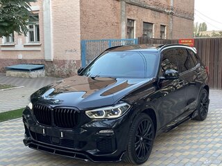 2019 BMW X5 30d IV (G05/G18), чёрный, 6100000 рублей, вид 3