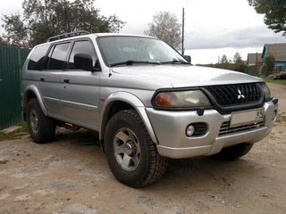 2003 Mitsubishi Pajero Sport I, серебристый, 380000 рублей, вид 1