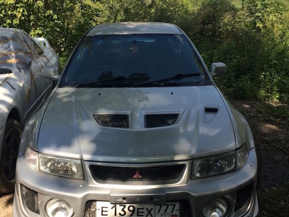 1997 Mitsubishi Lancer Evolution IV, серебристый - вид 1