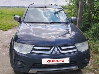 2015 Mitsubishi Pajero Sport II Рестайлинг, чёрный, 1550000 рублей, вид 1