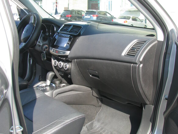 2014 Mitsubishi ASX I Рестайлинг, серебристый - вид 8
