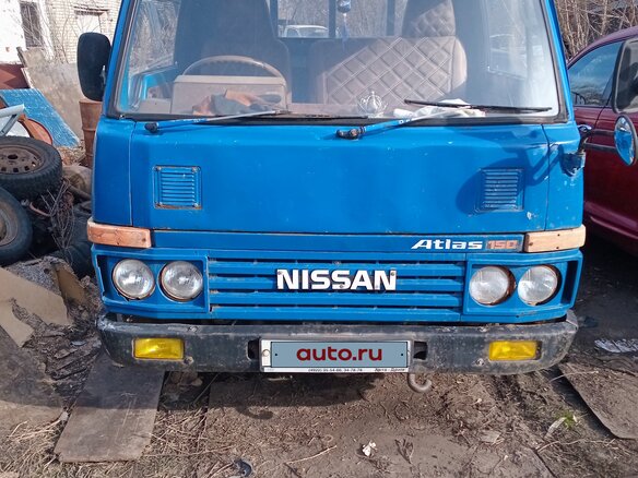 1986 Nissan Atlas, синий, 380000 рублей