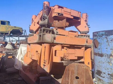 1980 KATO PF1200, красный, 8000000 рублей, вид 1