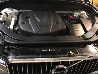2018 Volvo XC60 II, белый, 5100000 рублей, вид 4