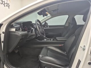 2021 Kia K5 LPi III, белый, 1890000 рублей, вид 5