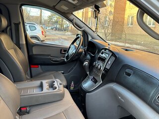 2010 Hyundai Grand Starex I, серый, 1250000 рублей, вид 5