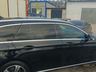 2018 Mercedes-Benz E-Класс 220 d V (W213, S213, C238), чёрный, 2350000 рублей, вид 4