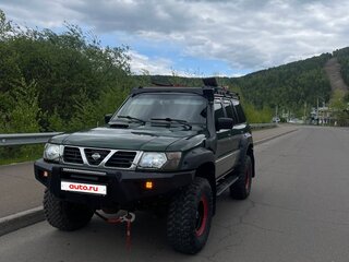 2001 Nissan Patrol V (Y61), зелёный, 2600000 рублей, вид 1