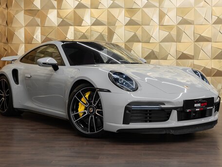 Porsche 911 VIII (992)