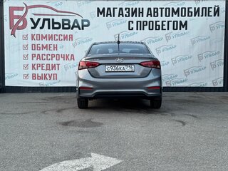2017 Hyundai Solaris II, серый, 1184000 рублей, вид 5