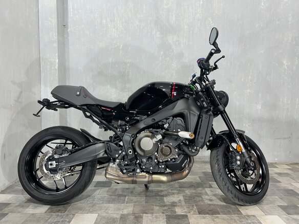 2022 Yamaha XSR900, чёрный, 995000 рублей