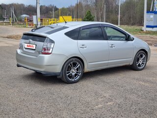 2005 Toyota Prius II (XW20), серебристый, 599000 рублей, вид 5