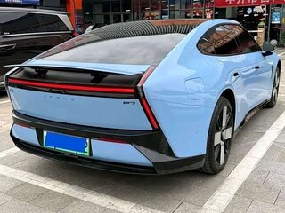 2025 Xpeng P7 702 II, синий, 5300224 рублей, вид 2