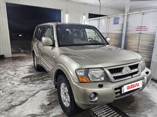 2004 Mitsubishi Pajero III Рестайлинг, бежевый, 750000 рублей, вид 5