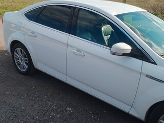 2013 Ford Mondeo IV Рестайлинг, белый, 890000 рублей, вид 4