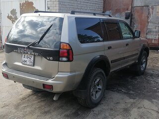 2001 Mitsubishi Montero Sport I, серый, 800000 рублей, вид 3