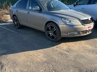 2010 Skoda Octavia II (A5) Рестайлинг, бежевый, 450000 рублей, вид 3
