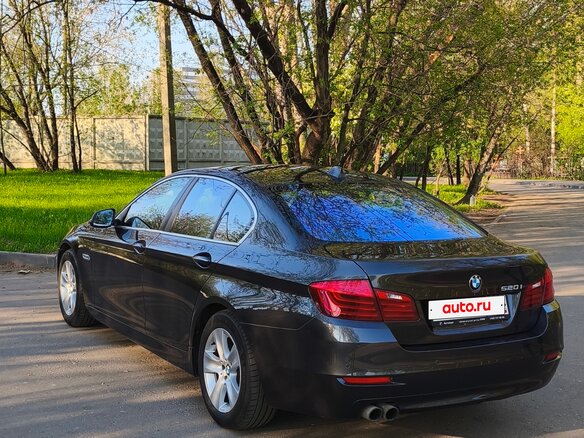 2014 BMW 5 серии 520i VI (F10/F11/F07) Рестайлинг, серый, 1800000 рублей - вид 12