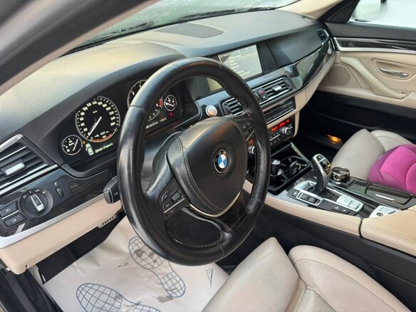 2011 BMW 5 серии 530d xDrive VI (F10/F11/F07), коричневый, 2100000 рублей - вид 14