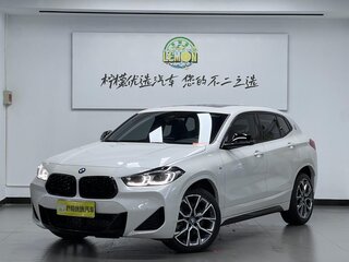 2021 BMW X2 sDrive20i I (F39), белый, 1600000 рублей, вид 1