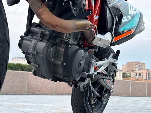 2020 KTM 690 SMC R, оранжевый, 700000 рублей - вид 7