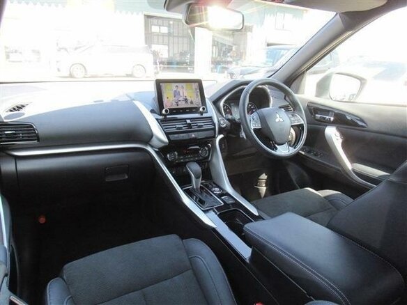 2023 Mitsubishi Eclipse Cross I Рестайлинг, белый - вид 19