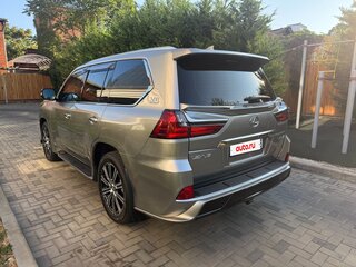 2021 Lexus LX 570 III Рестайлинг 2, серый, 12955369 рублей, вид 3
