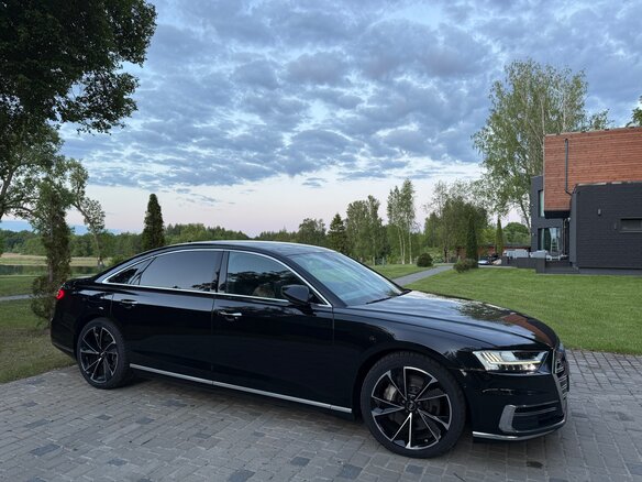 2018 Audi A8 Long 55 TFSI IV (D5), чёрный, 4150000 рублей - вид 28