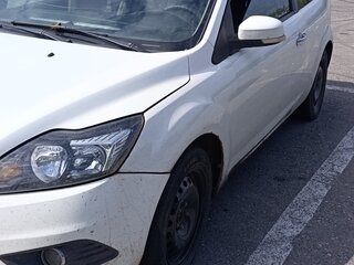 2008 Ford Focus II Рестайлинг, белый, 210000 рублей, вид 4