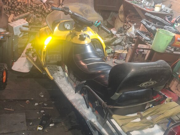 2000 BRP Ski-Doo MXZ 550, жёлтый, 300000 рублей - вид 11